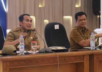 Pemaparan Bupati dan Wakil Bupati Cirebon, Kang Imron dan Jigus Canangkan 12 Program Prioritas di 100 Hari Kerja. Dalam rapim diruangan Nyi Masgandasari, Selasa (24/2/2025).